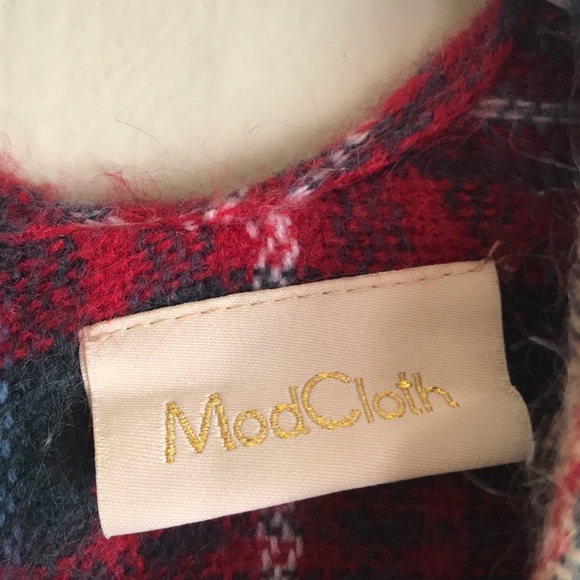 Plaid Shawl - Picture 2 of 2